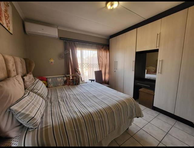 2 BEDROOM APARTMENT FOR SALE IN LA MERCY